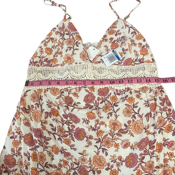 Ultra Flirt Junior's Printed Crochet Trim Dress Beige Size Large - Picture 2 of 3